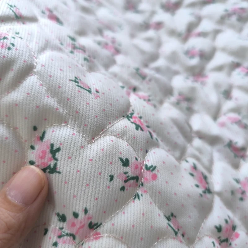 Polyester Cotton Fabric Corduroy Small Floral Heart Handmade DIY Cotton Clothing Bag Fabric
Polyester Cotton Fabric Corduroy Small Floral Heart Handmade DIY Cotton Clothing Bag Fabric