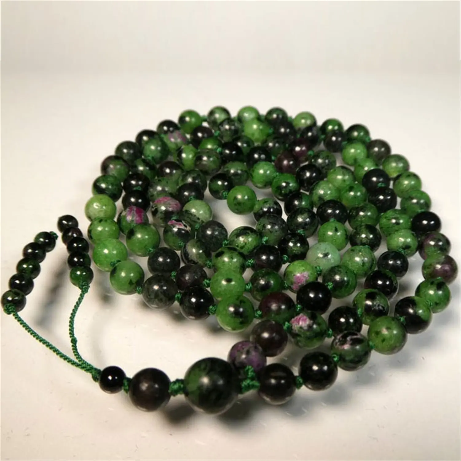 8mm Natural Ruby Zoisite 108 Beads Handmade Tassel Necklace Zen Men's PendantMeditation Yoga Relief Mala
8mm Natural Ruby Zoisite 108 Beads Handmade Tassel Necklace Zen Men's PendantMeditation Yoga Relief Mala