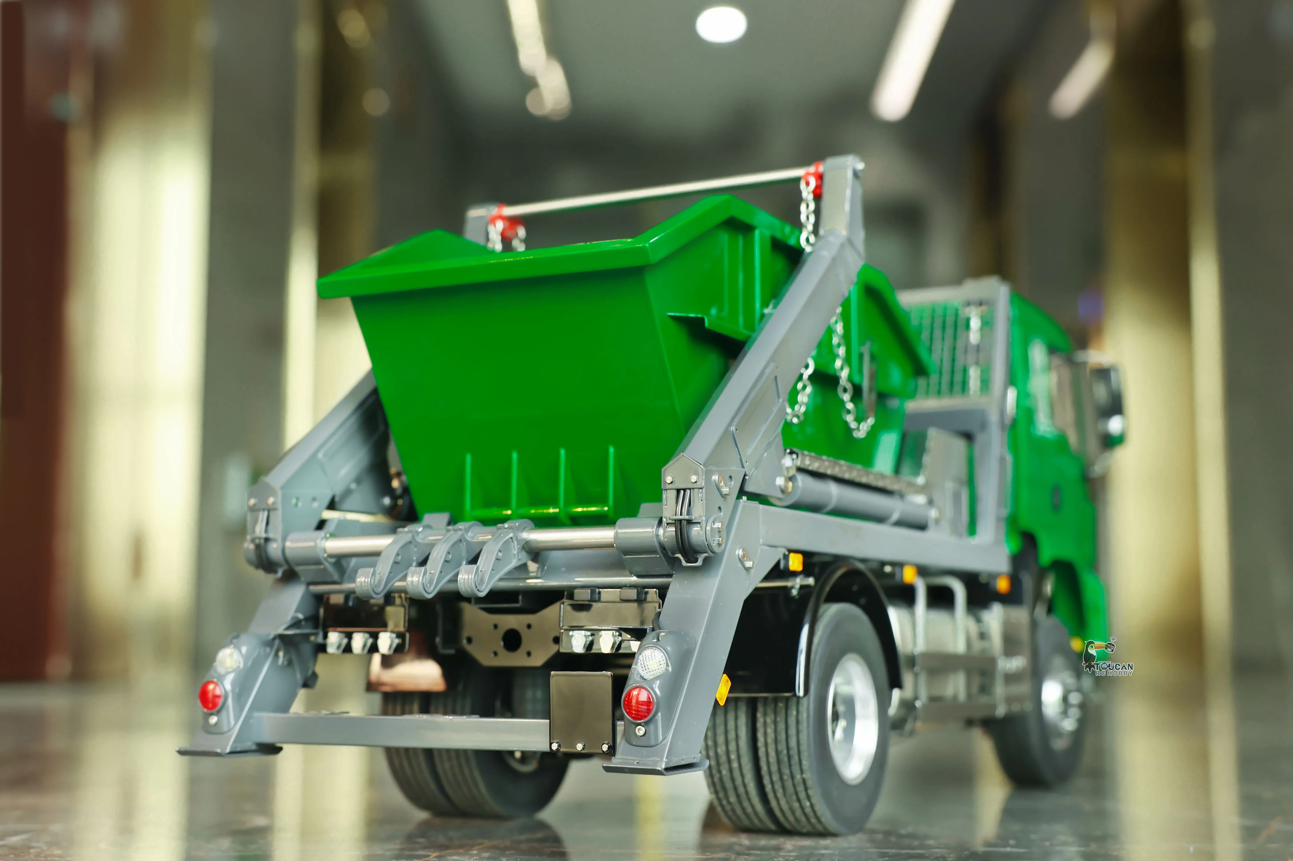 НОВЫЙ LESU 1/14 RC Грузовик 4*4 Гидравлический металлический скакалка TGS с дистанционным управлением Поворотный рычаг Самосвал 3-скоростной световой звуковой набор Модель игрушки
НОВЫЙ LESU 1/14 RC Грузовик 4*4 Гидравлический металлический скакалка TGS с дистанционным управлением Поворотный рычаг Самосвал 3-скоростной световой звуковой набор Модель игрушки