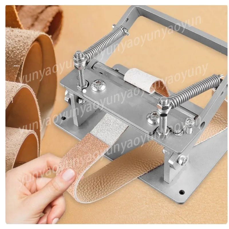 Labor Saving Leather Skiving Tool Stainless Steel Portable Design Practical Thinning Cutter for Soft and Hard Leather
Labor Saving Leather Skiving Tool Stainless Steel Portable Design Practical Thinning Cutter for Soft and Hard Leather