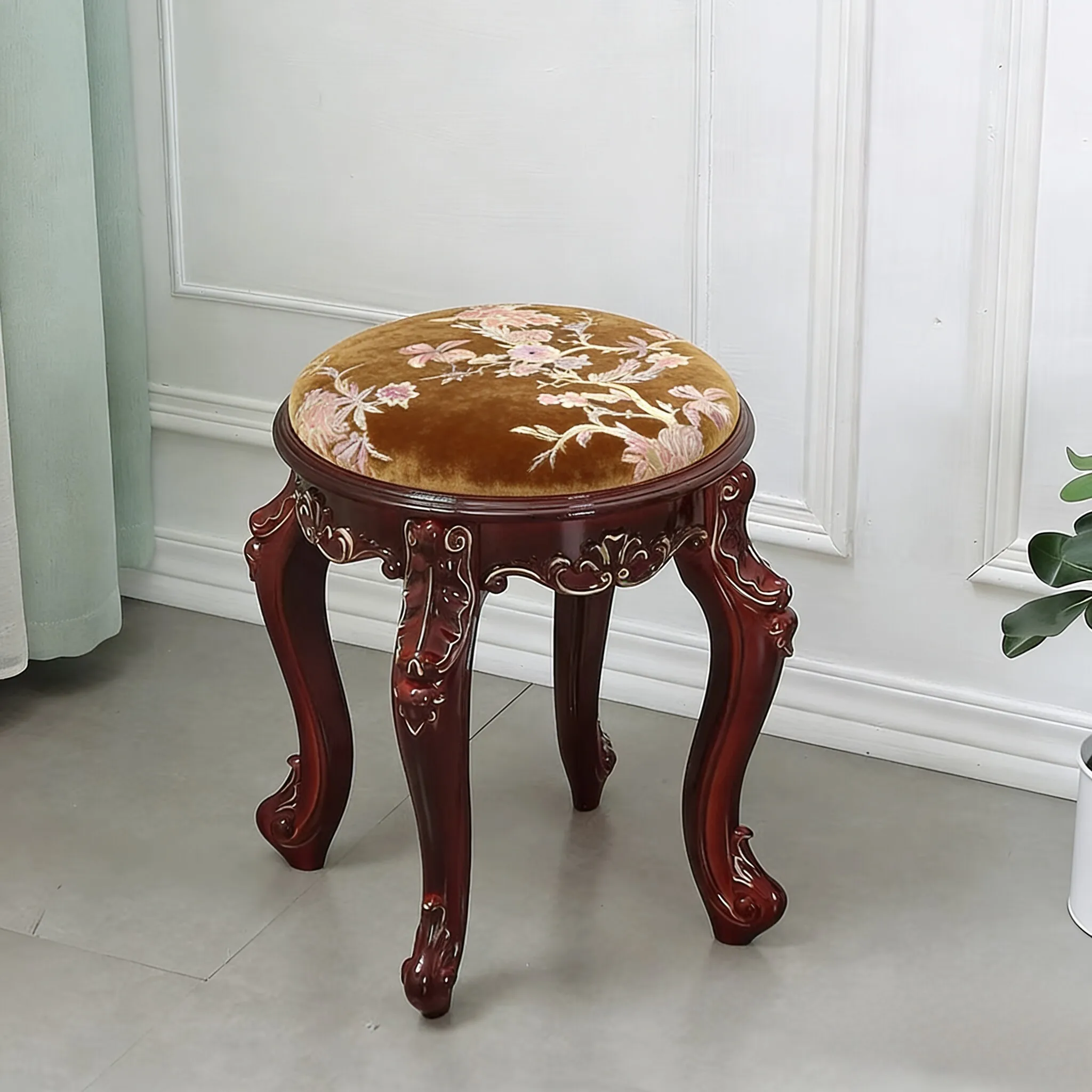 Junqin guzheng stool practice
Junqin guzheng stool practice