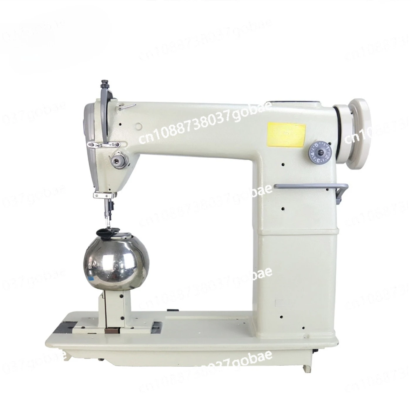 Wig machine 810 column high head car under the column feeding wig making sewing machine
Wig machine 810 column high head car under the column feeding wig making sewing machine