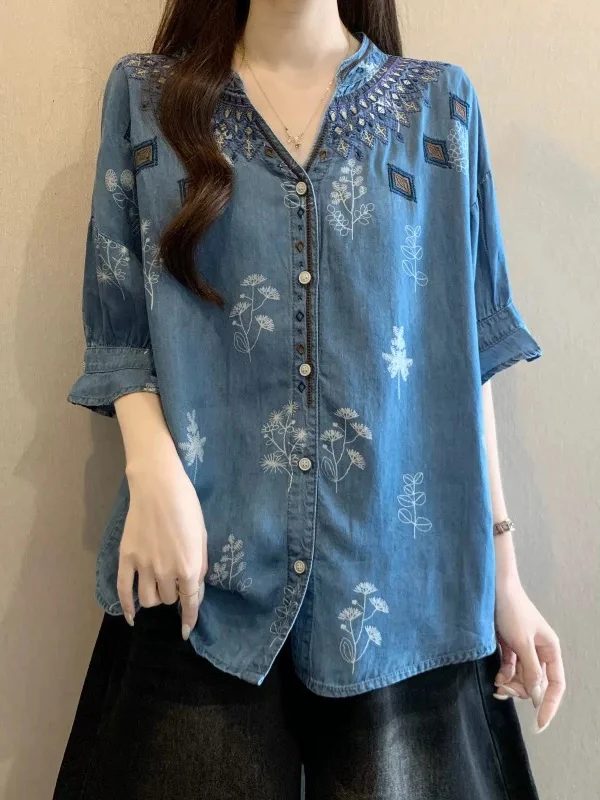 Ethnic Embroidered V-Neck Shoulder Jeans Shirt Women's Summer New Large Size Fashionable Youthful Top Korean Style Loose Fit
Ethnic Embroidered V-Neck Shoulder Jeans Shirt Women's Summer New Large Size Fashionable Youthful Top Korean Style Loose Fit