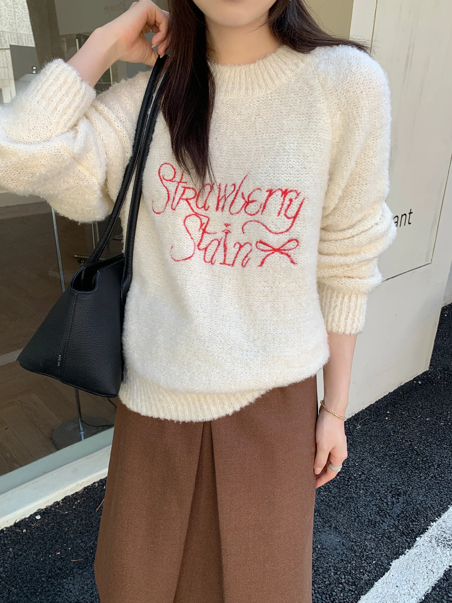 2 цвета SML 2026 осень-зима корейский стиль теплый винтажный красный вязаный свитер с буквенной вышивкой женский пуловер (xy4064
2 цвета SML 2026 осень-зима корейский стиль теплый винтажный красный вязаный свитер с буквенной вышивкой женский пуловер (xy4064