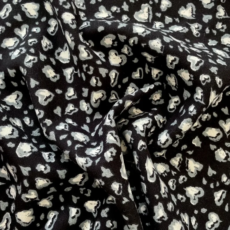 Вельветовая ткань с леопардовым принтом и сердечками, одежда «сделай сам», скатерть, наволочка ручной работы, эстетичная, прочная модная ткань высокого качества
Вельветовая ткань с леопардовым принтом и сердечками, одежда «сделай сам», скатерть, наволочка ручной работы, эстетичная, прочная модная ткань высокого качества