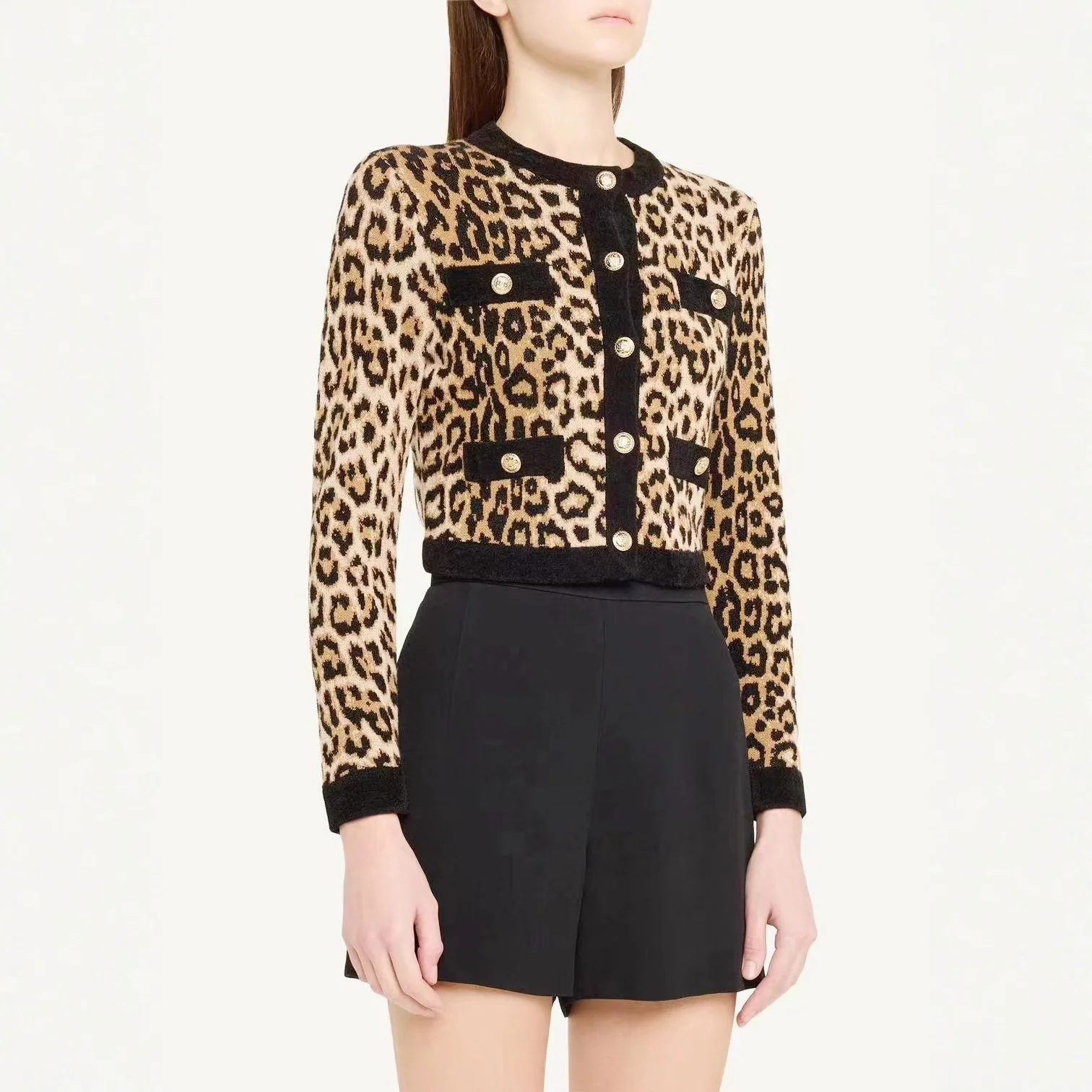 2025 Autumn and Winter Women's New Leopard Print Knitted Cardigan Single Breasted Long Sleeve Pocket Ladies Elegant Tops
2025 Autumn and Winter Women's New Leopard Print Knitted Cardigan Single Breasted Long Sleeve Pocket Ladies Elegant Tops