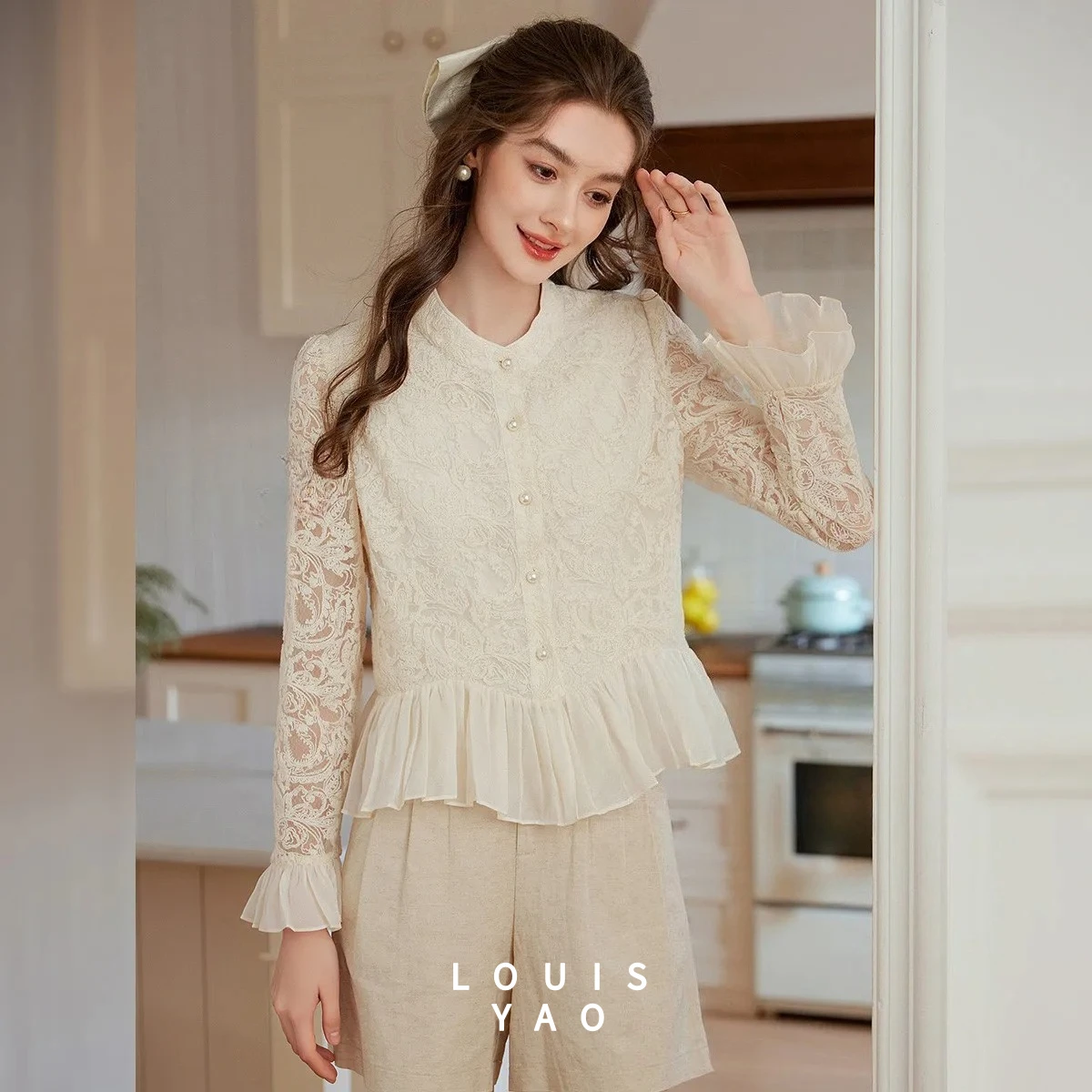LOUISYAO 2026 Spring Summer Autumn Hollow Embroidery Blouse Round Neck Hem Ruffle Long Sleeve Women Shirt
LOUISYAO 2026 Spring Summer Autumn Hollow Embroidery Blouse Round Neck Hem Ruffle Long Sleeve Women Shirt
