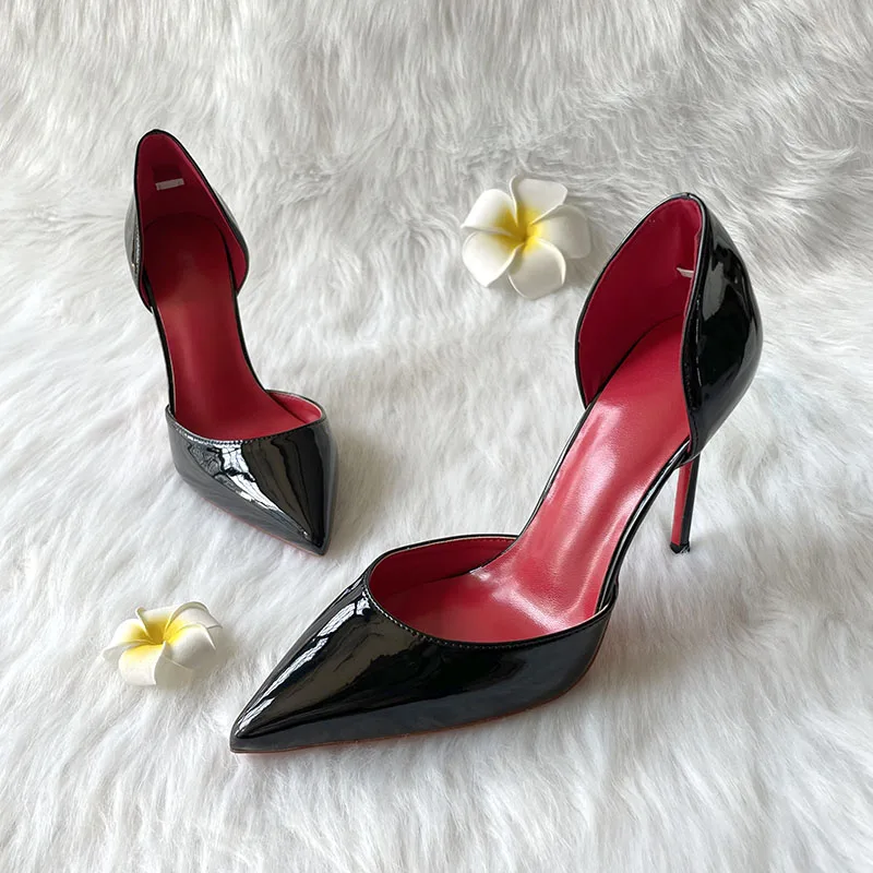 2025 New Style Simple Black Lacquer Hollow Toe Fashion Sexy Professional Banquet Stiletto High Heels Single Shoes
2025 New Style Simple Black Lacquer Hollow Toe Fashion Sexy Professional Banquet Stiletto High Heels Single Shoes