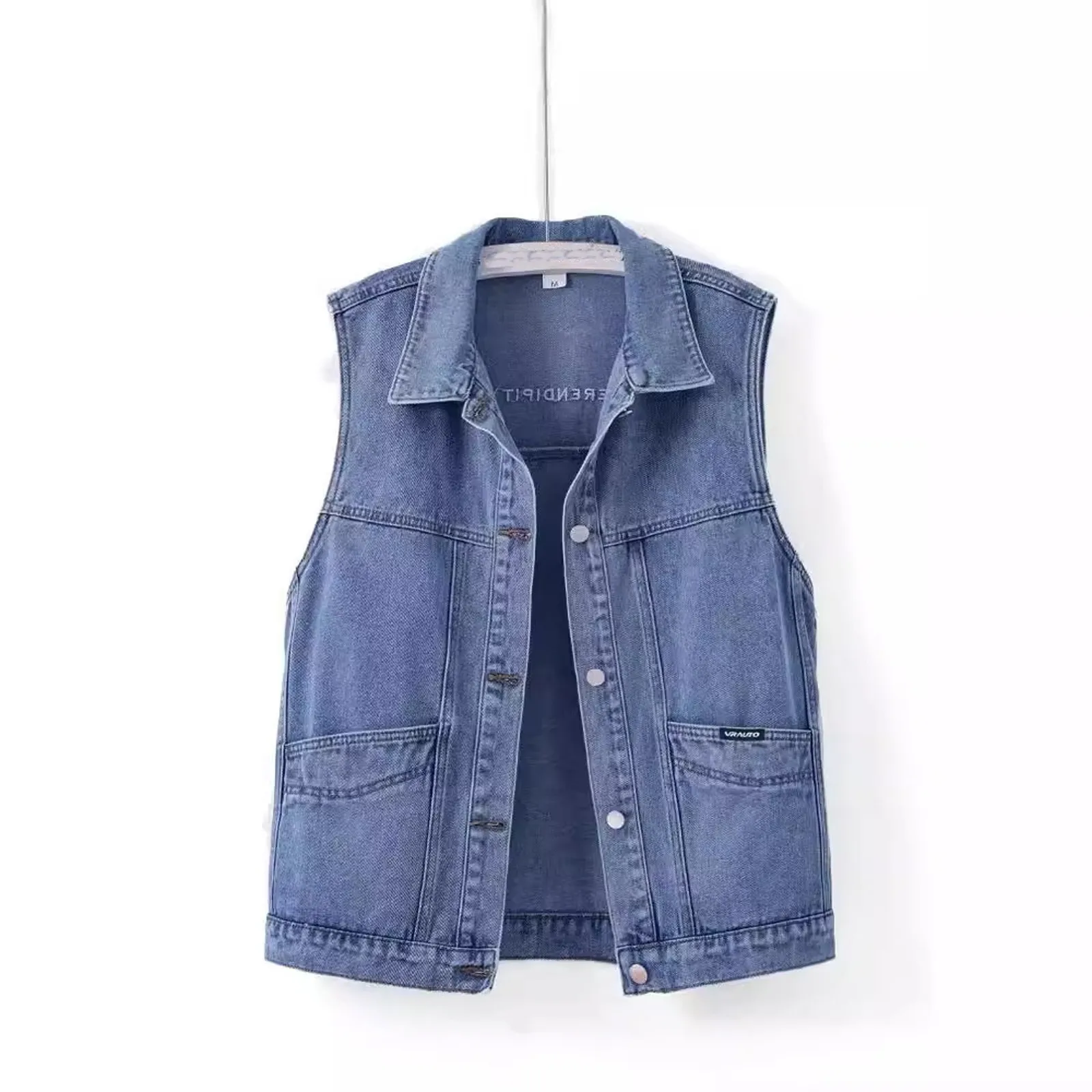 Women Casual Denim Vest Fashionable Outerwear Trendy Street Style Piece Lightweight Sleeveless Jacket Chic Button Up Design
Women Casual Denim Vest Fashionable Outerwear Trendy Street Style Piece Lightweight Sleeveless Jacket Chic Button Up Design