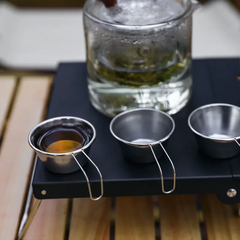 Outdoor 304 stainless steel mini wine glass with handle Small picnic wine cup Portable
Outdoor 304 stainless steel mini wine glass with handle Small picnic wine cup Portable