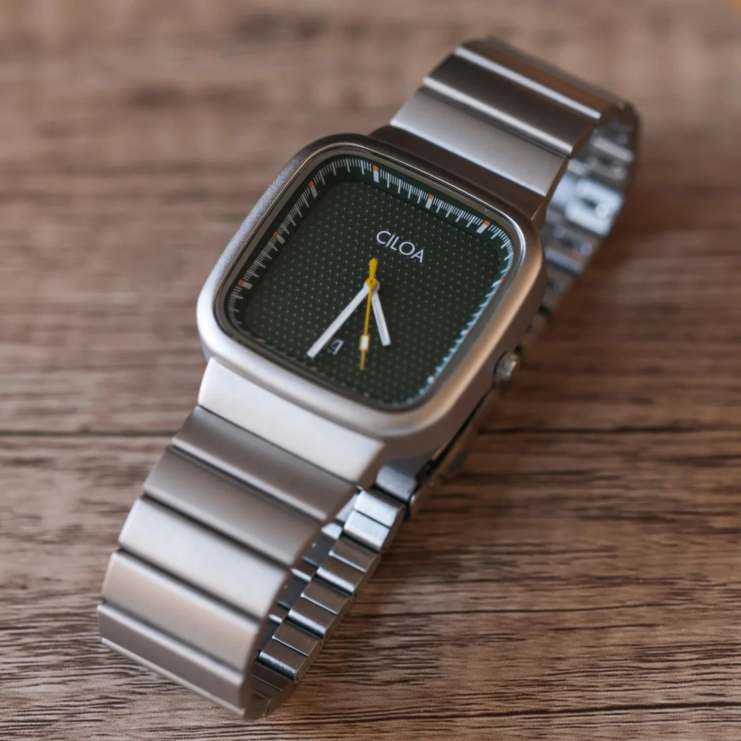 CILOA Новые мужские квадратные часы — стильные, элегантные и деловые повседневные
CILOA Новые мужские квадратные часы — стильные, элегантные и деловые повседневные