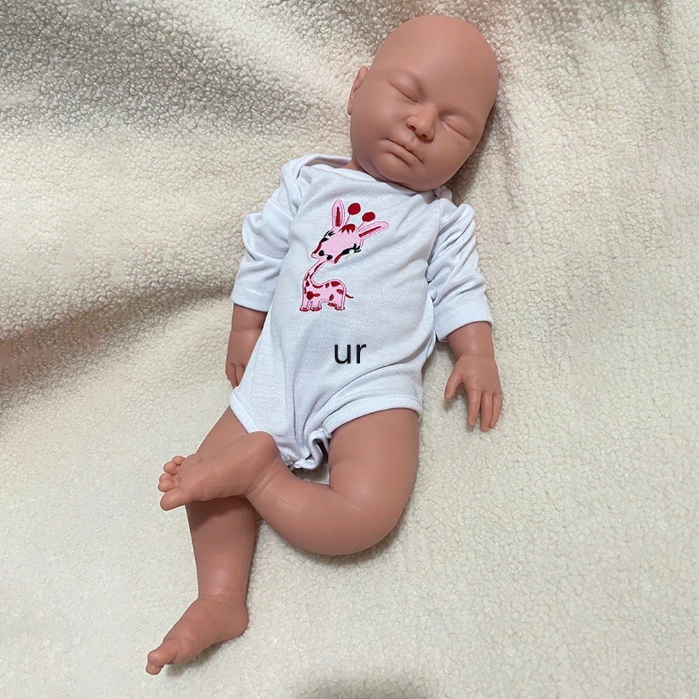 55 см утяжеленная силиконовая кукла Reborn для маленьких девочек, приятная, реалистичная, неокрашенная, однотонная, для художника, коллекционера, детские игрушки, подарки
55 см утяжеленная силиконовая кукла Reborn для маленьких девочек, приятная, реалистичная, неокрашенная, однотонная, для художника, коллекционера, детские игрушки, подарки