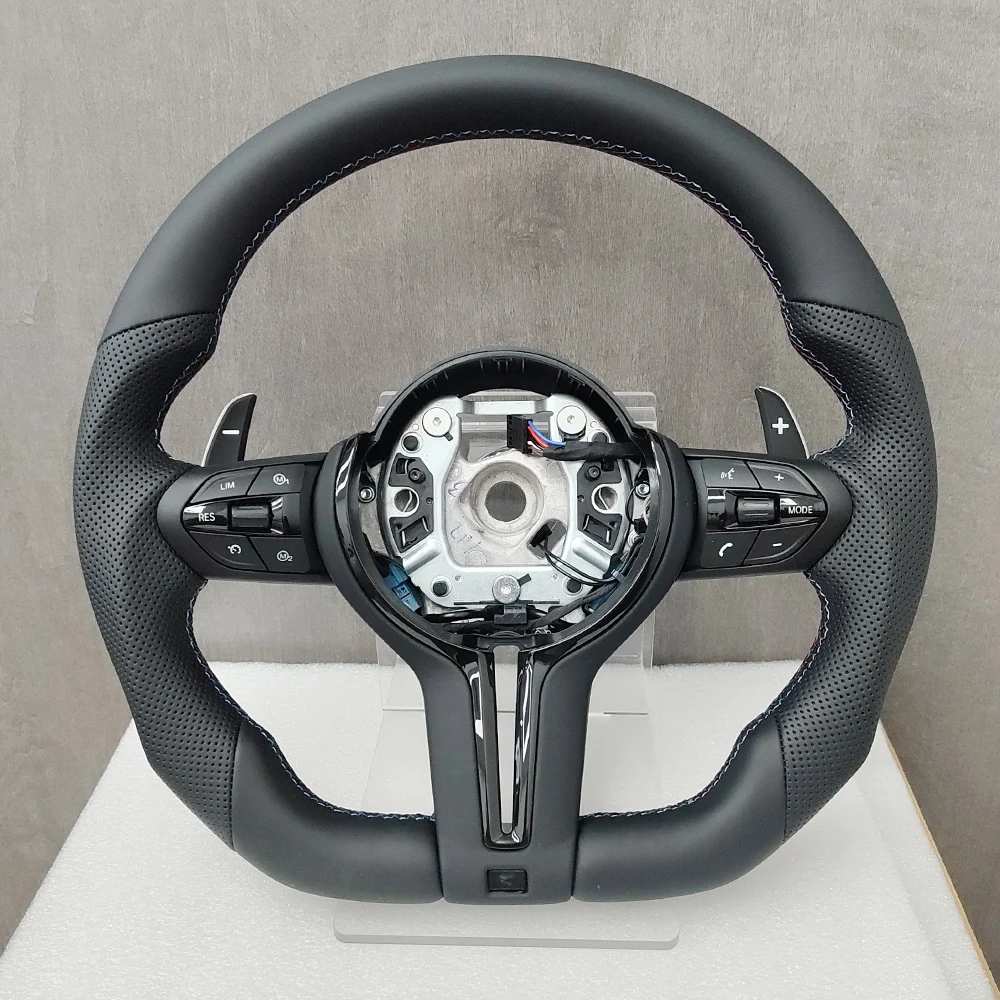 Suitable For BMW F20 F22 F30 F31 F06 F07 F10 F12 F15 F16 X3 X4 X5 M2 M3 M4 M5 M6 Black Chrome Flat bottom Car Accessories Fat steering wheel Sport Style
Suitable For BMW F20 F22 F30 F31 F06 F07 F10 F12 F15 F16 X3 X4 X5 M2 M3 M4 M5 M6 Black Chrome Flat bottom Car Accessories Fat steering wheel Sport Style