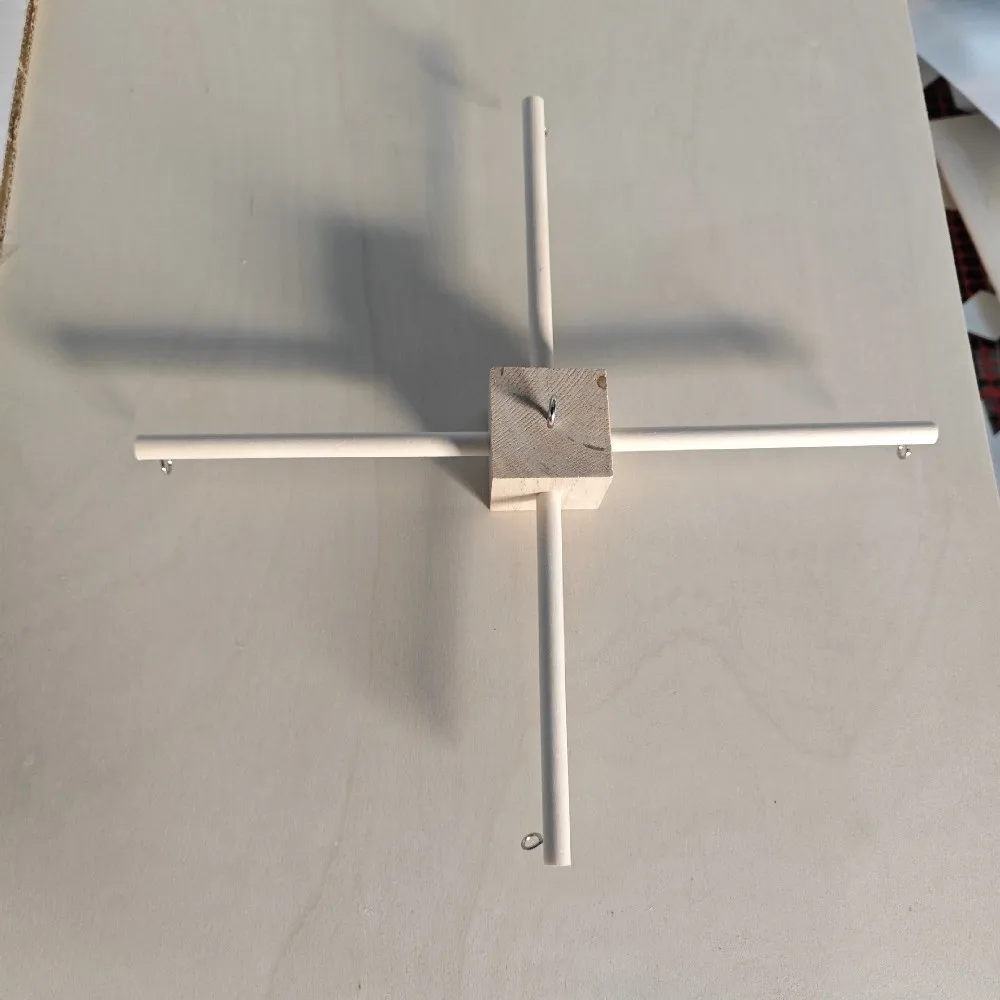 Vintage Style Rotating Wind Chime Rack Smooth Stable Wooden Mobile Frame Anti-rust Hanging Bell DIY Wind Chime Kit
Vintage Style Rotating Wind Chime Rack Smooth Stable Wooden Mobile Frame Anti-rust Hanging Bell DIY Wind Chime Kit