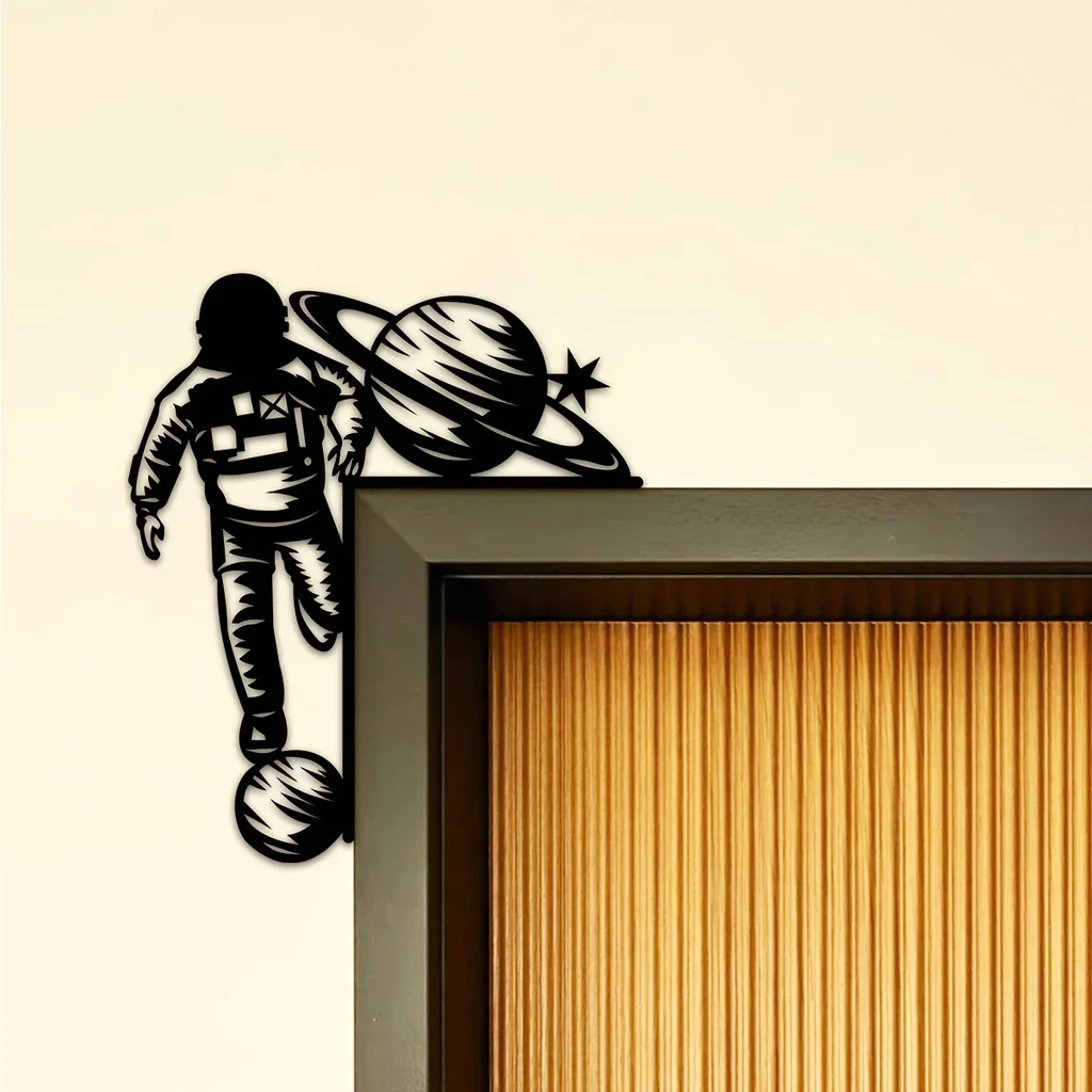1pc Planet Astronaut Decorative Wall Sticker Door Corner Decoration Door Frame Corner Decoration Art Metal Wall Hanging
1pc Planet Astronaut Decorative Wall Sticker Door Corner Decoration Door Frame Corner Decoration Art Metal Wall Hanging