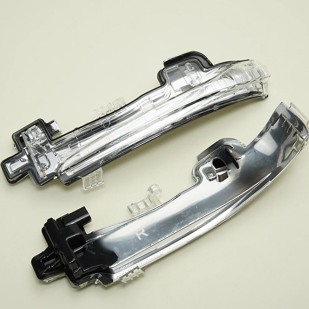 31402415 31402416 Rearview Mirror Light Reversing Mirror Turn Indicator For Volvo S60 V40 V60 S80 S80L 2012 2013 2014 2015 2016
31402415 31402416 Rearview Mirror Light Reversing Mirror Turn Indicator For Volvo S60 V40 V60 S80 S80L 2012 2013 2014 2015 2016