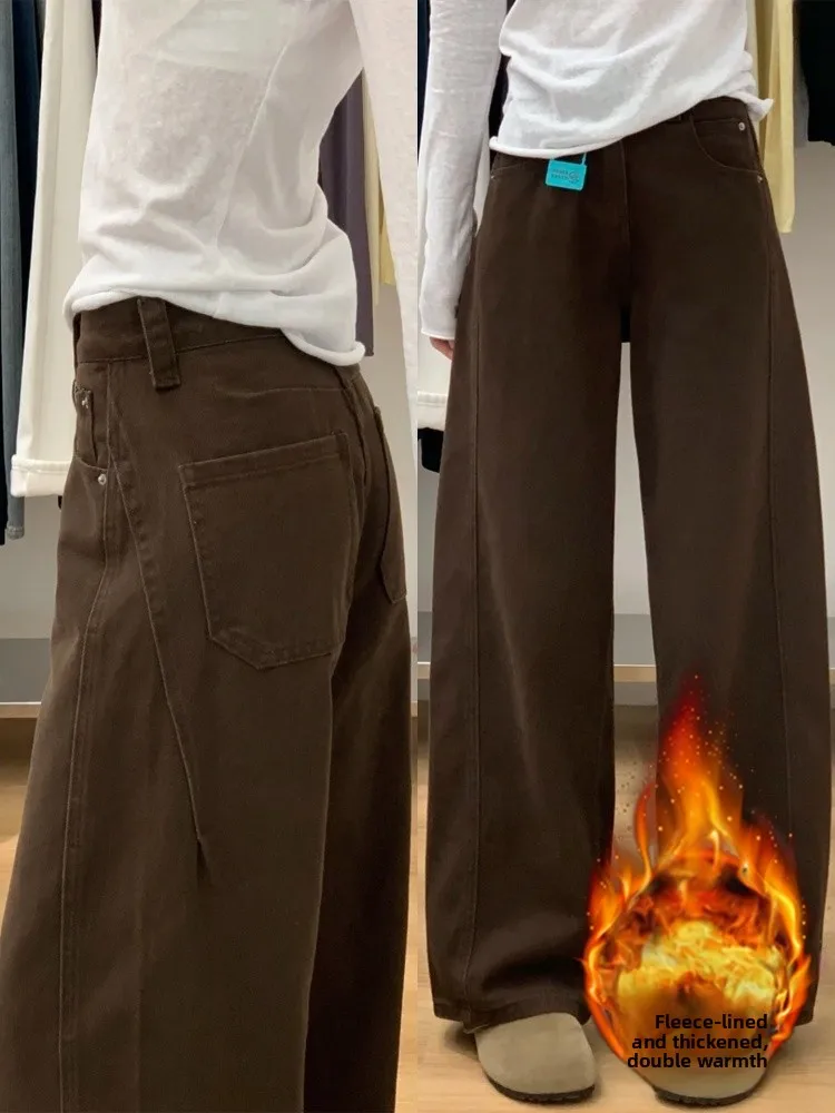 Джинсы женские больших размеров с меховой подкладкой, широкие, прямого кроя, с высокой талией, для стройного силуэта, для фигуры типа «груша»
Джинсы женские больших размеров с меховой подкладкой, широкие, прямого кроя, с высокой талией, для стройного силуэта, для фигуры типа «груша»