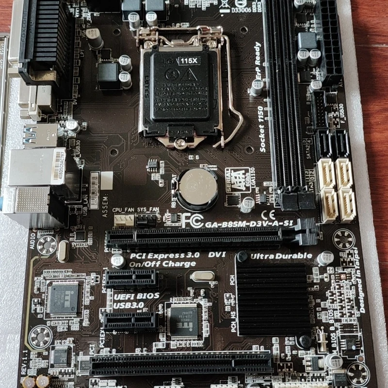 used for Gigabyte GA-B85M-D3V-A LGA1150 Intel B85 mATX Motherboard DDR3 VGA DVI Fully Tested
used for Gigabyte GA-B85M-D3V-A LGA1150 Intel B85 mATX Motherboard DDR3 VGA DVI Fully Tested