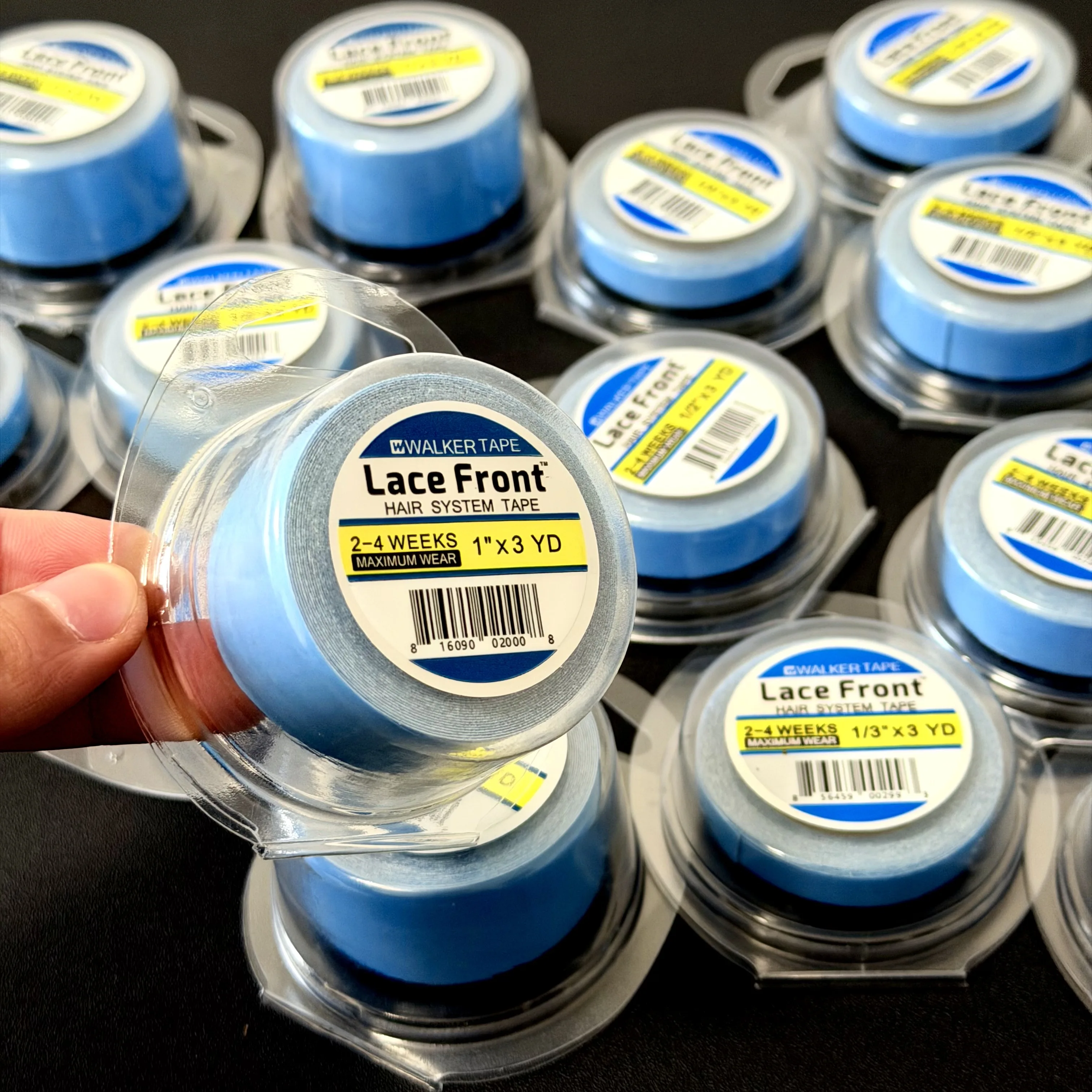 Лента для наращивания волос 3 ярда, 0.8/1.2/2.54 см, двусторонняя сменная клейкая лента Walker Tape для наращивания волос и париков
Лента для наращивания волос 3 ярда, 0.8/1.2/2.54 см, двусторонняя сменная клейкая лента Walker Tape для наращивания волос и париков