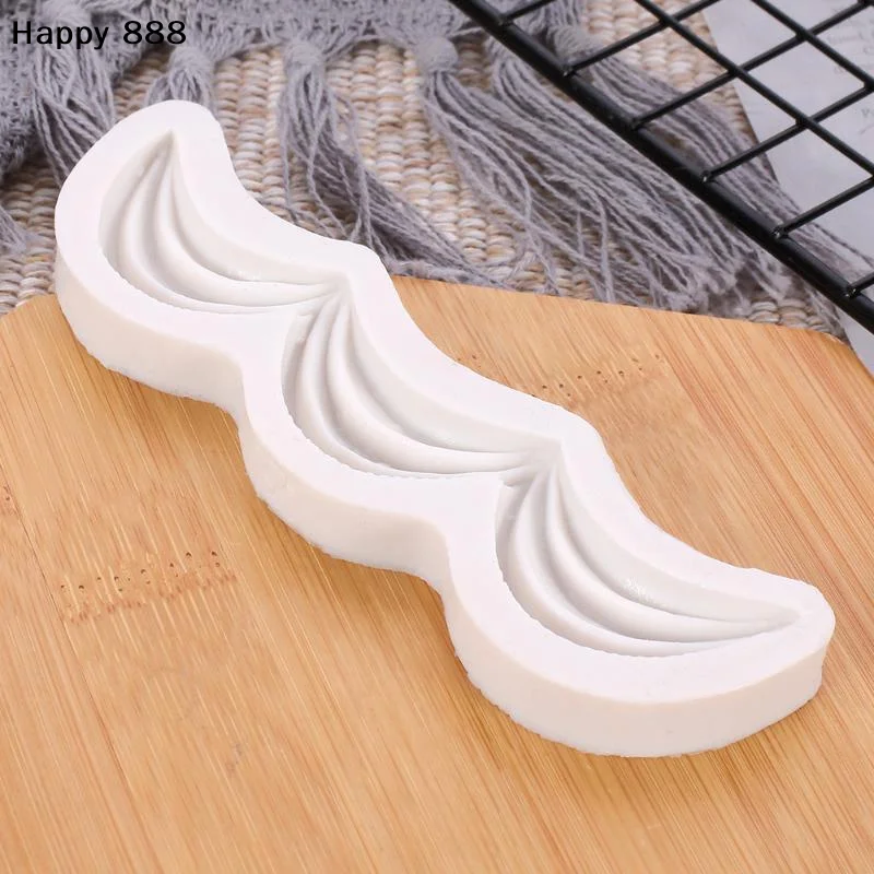 Декоративные силиконовые формы для сахарной пасты и инструменты для работы с смолой для украшения кексов и тортов из фондана
Декоративные силиконовые формы для сахарной пасты и инструменты для работы с смолой для украшения кексов и тортов из фондана