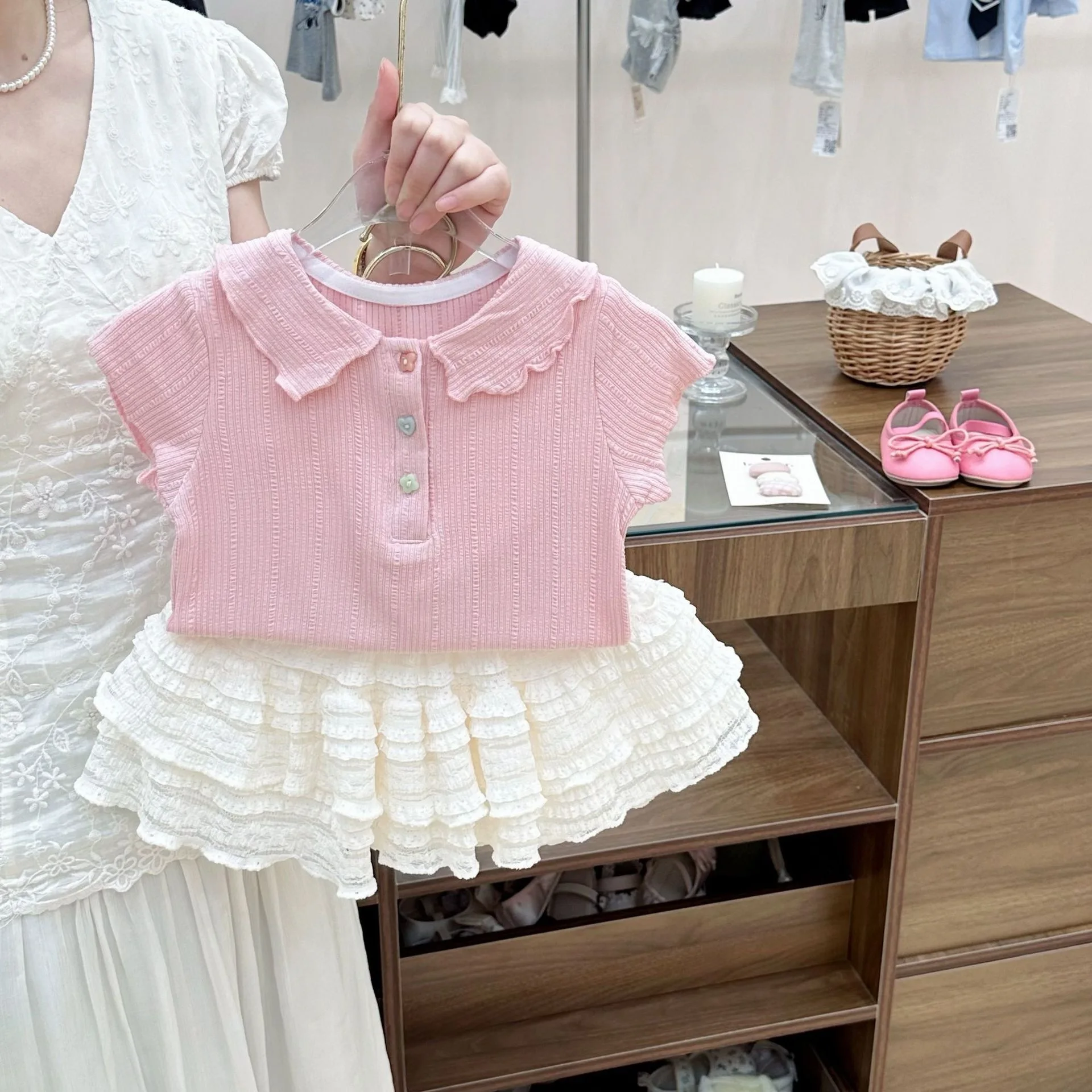 New Baby Girls Summer Fashion Sets, Pink T-shirt + White Skirts Princess Cute Casual Suits 1-6 T
New Baby Girls Summer Fashion Sets, Pink T-shirt + White Skirts Princess Cute Casual Suits 1-6 T