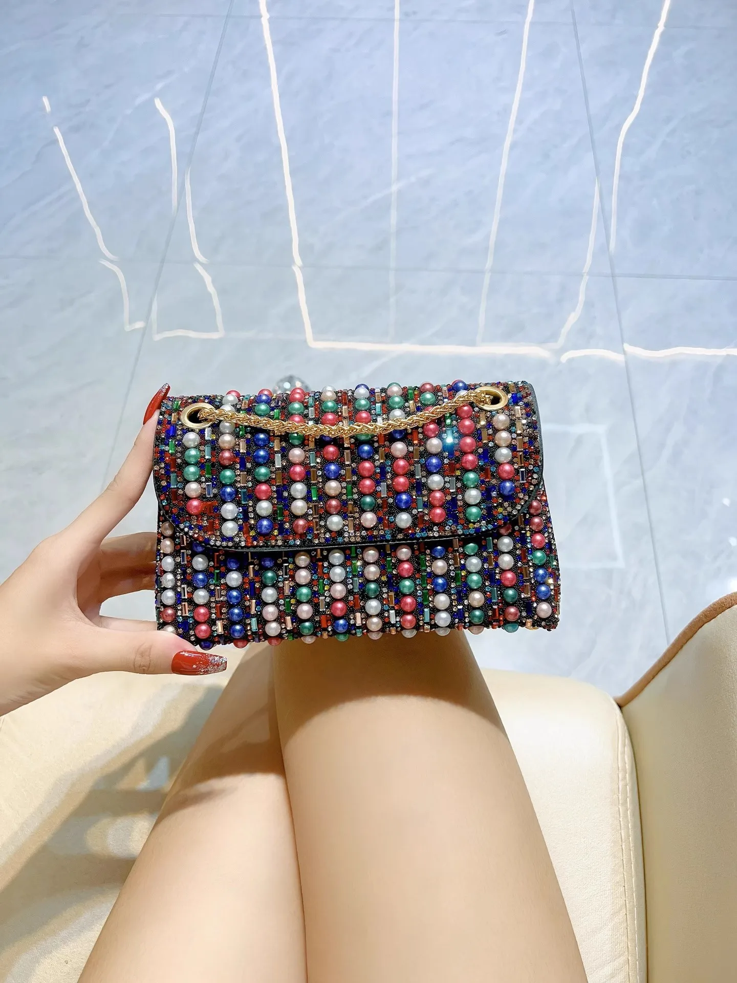 Shimmer Pearl Beaded Women's Handbag Luxury Glitter Shiny Diamonds Evening Bag Wedding Party Clutch Purse Shoulder Crossbody Bag
Shimmer Pearl Beaded Women's Handbag Luxury Glitter Shiny Diamonds Evening Bag Wedding Party Clutch Purse Shoulder Crossbody Bag