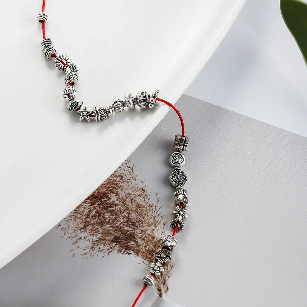 Retro hole bead alloy jewelry, Diy ancient silver creative interval beads, fashionable clothing accessories
Retro hole bead alloy jewelry, Diy ancient silver creative interval beads, fashionable clothing accessories