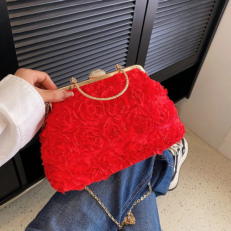 Chain Party Banquet Bag Flower Handheld Kiss Lock Shoulder Bag Large Capacity Korean Style Crossbody Bag Photography Props
Chain Party Banquet Bag Flower Handheld Kiss Lock Shoulder Bag Large Capacity Korean Style Crossbody Bag Photography Props