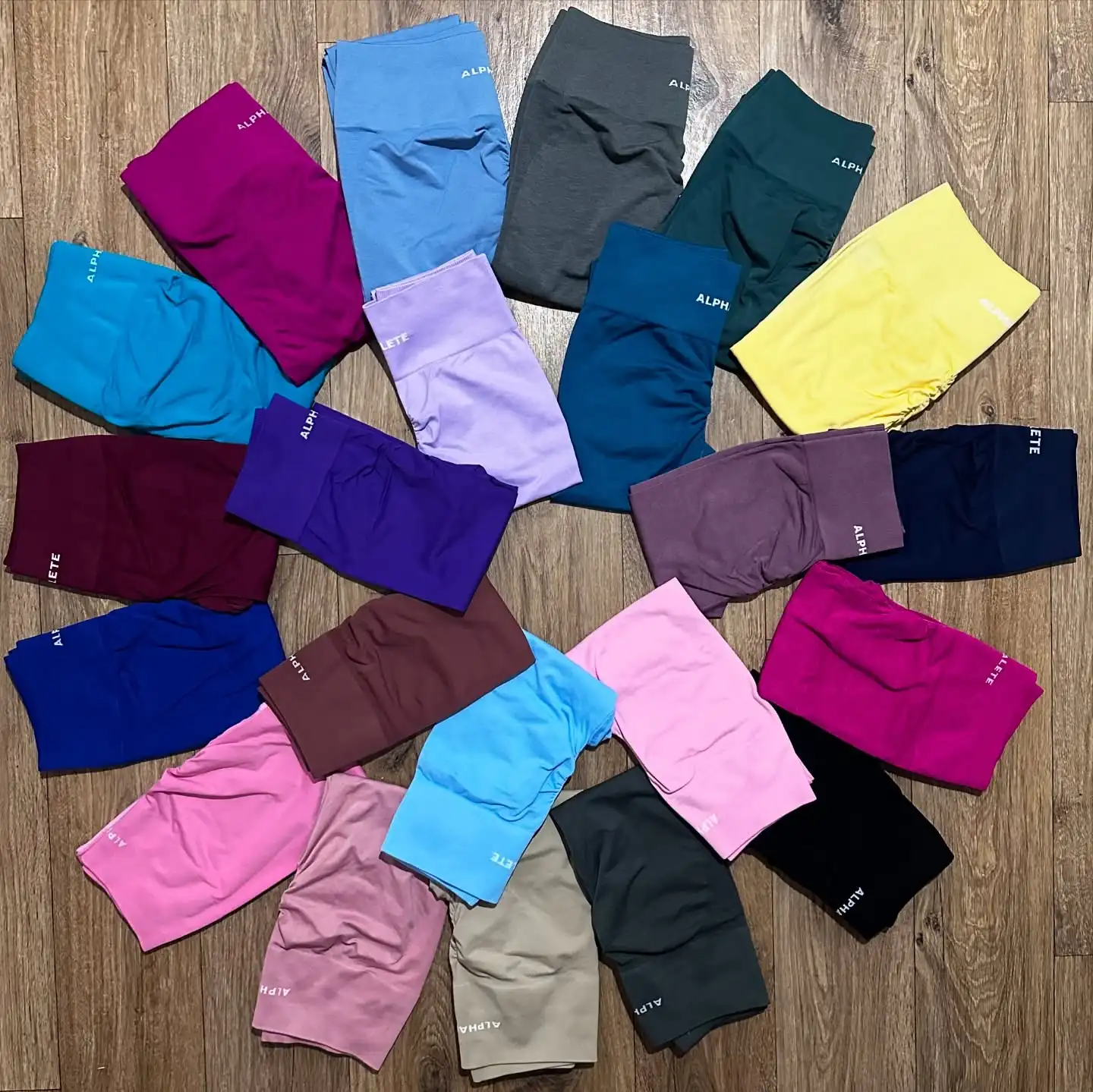 Gym Yoga Impact Seamless ALPHALETE Leggings High-waisted Slimming Fitness Pants Workout Hip Lift Yoga Seamless Tight Pants
Gym Yoga Impact Seamless ALPHALETE Leggings High-waisted Slimming Fitness Pants Workout Hip Lift Yoga Seamless Tight Pants
