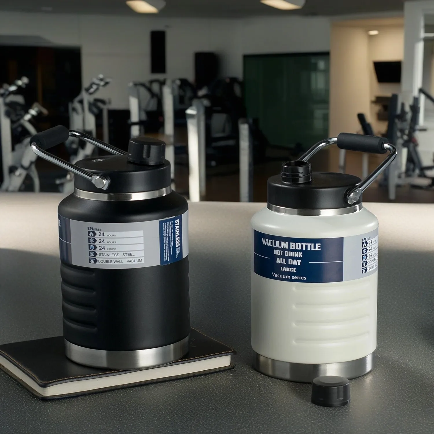 1 Large 1500ml Sports Water Bottle, 1500ml Outdoor Portable Bottle, Large-Mouth Ice Bucket, Cold Water Bottle, Thermal Bottle, Hot Water Bottle, Household Water Bottle, Lid with Magnetic Function, Easy to Store, Not Easy to Lose, Gift Water Bottle
1 Large 1500ml Sports Water Bottle, 1500ml Outdoor Portable Bottle, Large-Mouth Ice Bucket, Cold Water Bottle, Thermal Bottle, Hot Water Bottle, Household Water Bottle, Lid with Magnetic Function, Easy to Store, Not Easy to Lose, Gift Water Bottle