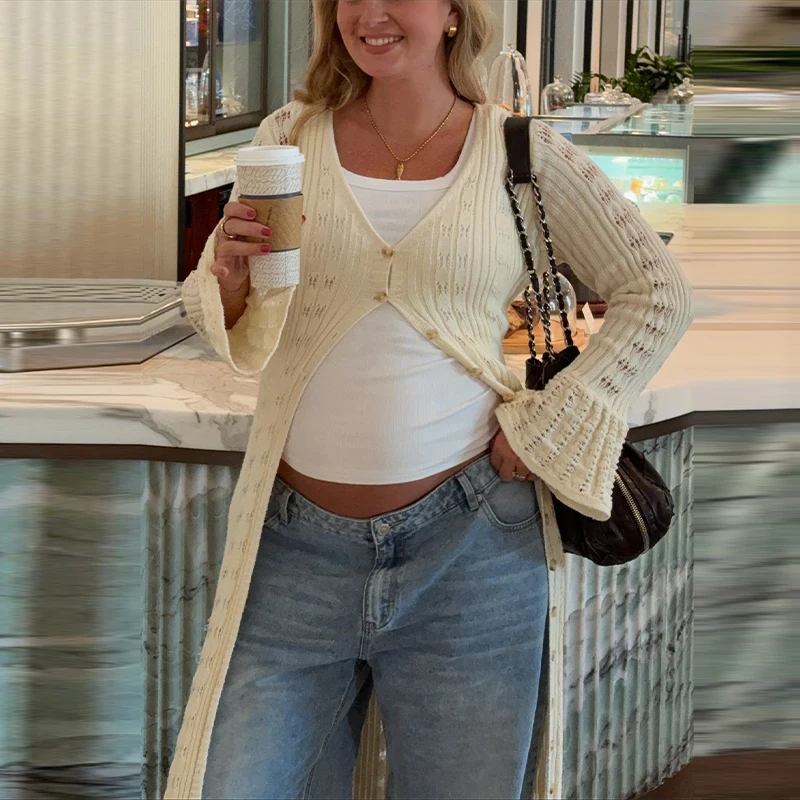 Spring Autumn Knitted Long Jacket For Women Flare Sleeve Hollow Out Sweater Long Coat 2025 New Lady Commuter Elegant Outwears
Spring Autumn Knitted Long Jacket For Women Flare Sleeve Hollow Out Sweater Long Coat 2025 New Lady Commuter Elegant Outwears