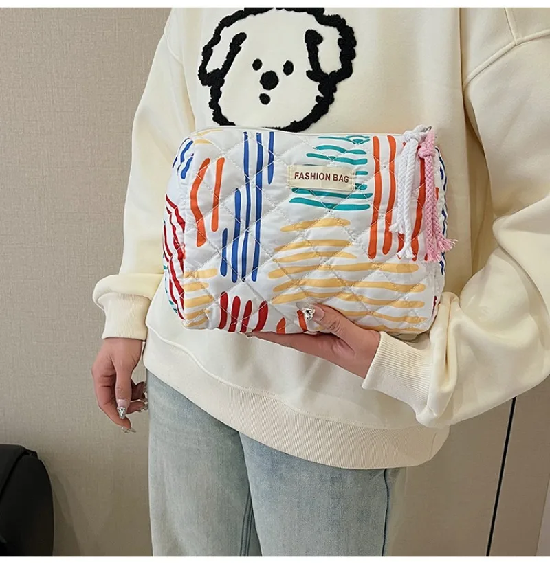 Fashion Small Fresh Cotton Coin Wallet Flower Pattern Zipper Coin Purses Lady Girls MakeUp Bag Key Money Storage Bag
Fashion Small Fresh Cotton Coin Wallet Flower Pattern Zipper Coin Purses Lady Girls MakeUp Bag Key Money Storage Bag