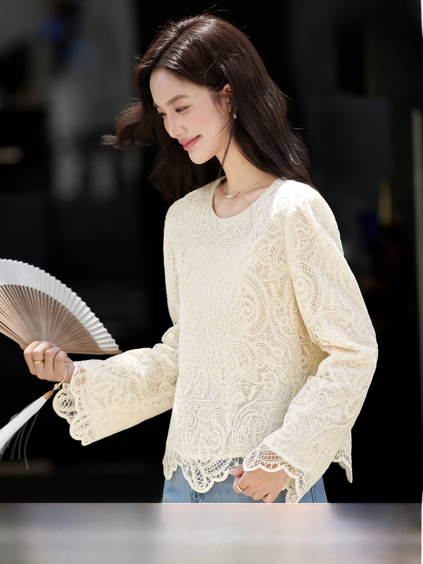 Женская футболка Ele ort Lace Hook Flower с круглым вырезом, прямого кроя, из дышащей нейлоновой ткани, с длинными рукавами, для повседневной носки
Женская футболка Ele ort Lace Hook Flower с круглым вырезом, прямого кроя, из дышащей нейлоновой ткани, с длинными рукавами, для повседневной носки