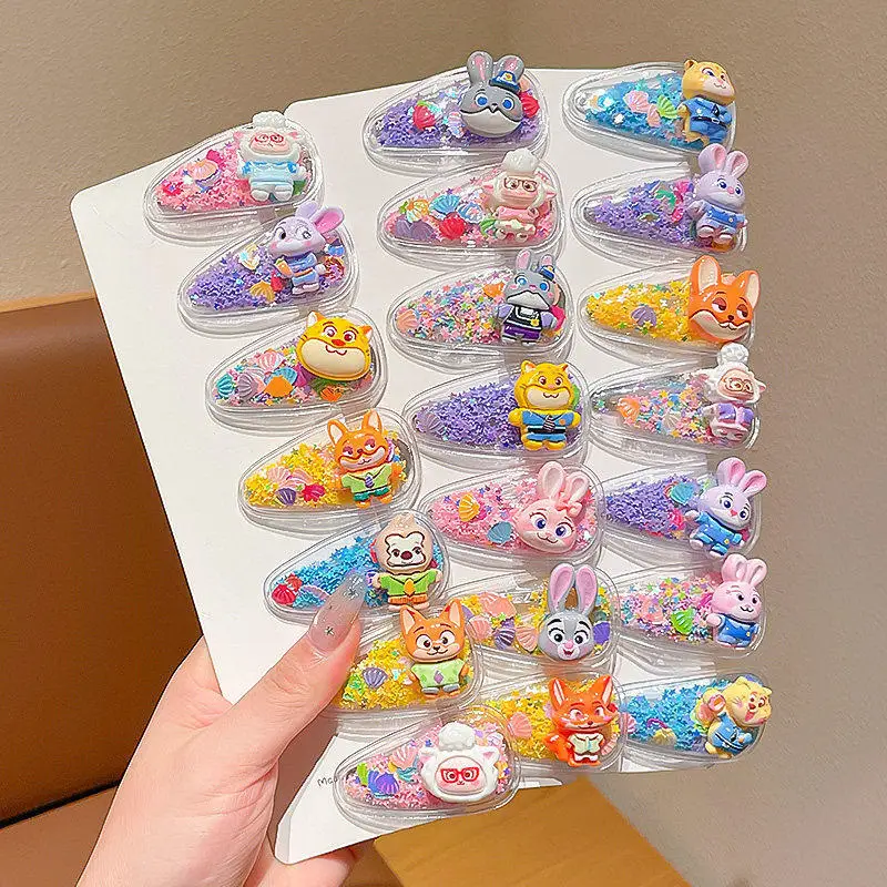 Zootopia Judy's bangs hair clip is cute and does not harm hair. The side hair clip is made of quicksand and and is a BB clip for
Zootopia Judy's bangs hair clip is cute and does not harm hair. The side hair clip is made of quicksand and and is a BB clip for