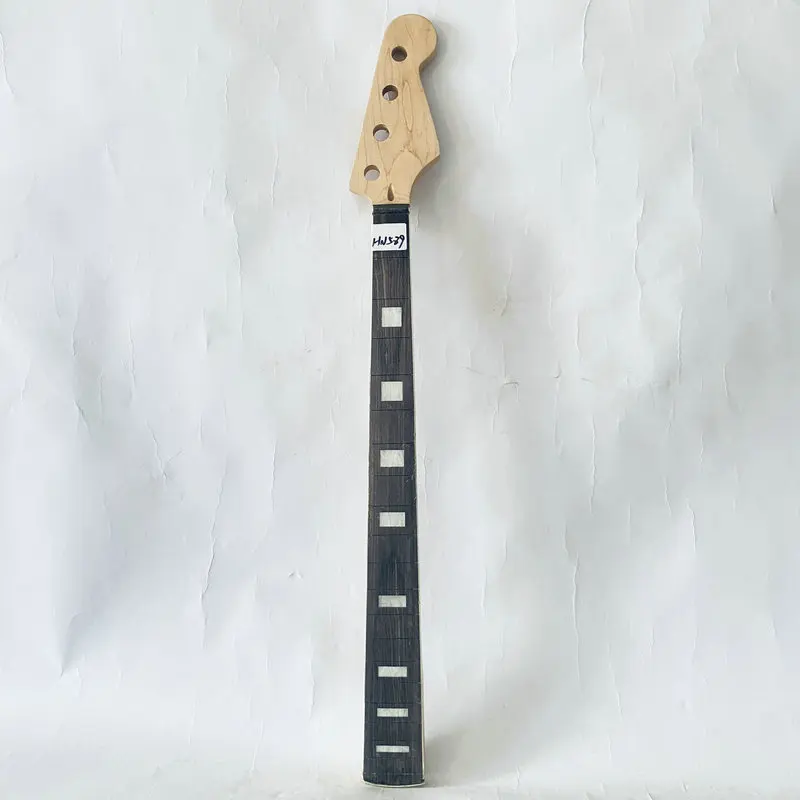 HN589 Unfinshed 4 String Electric Bass Neck Maple With Rosewood for Bass Replace No Frets for DIY 20 Fret
HN589 Unfinshed 4 String Electric Bass Neck Maple With Rosewood for Bass Replace No Frets for DIY 20 Fret