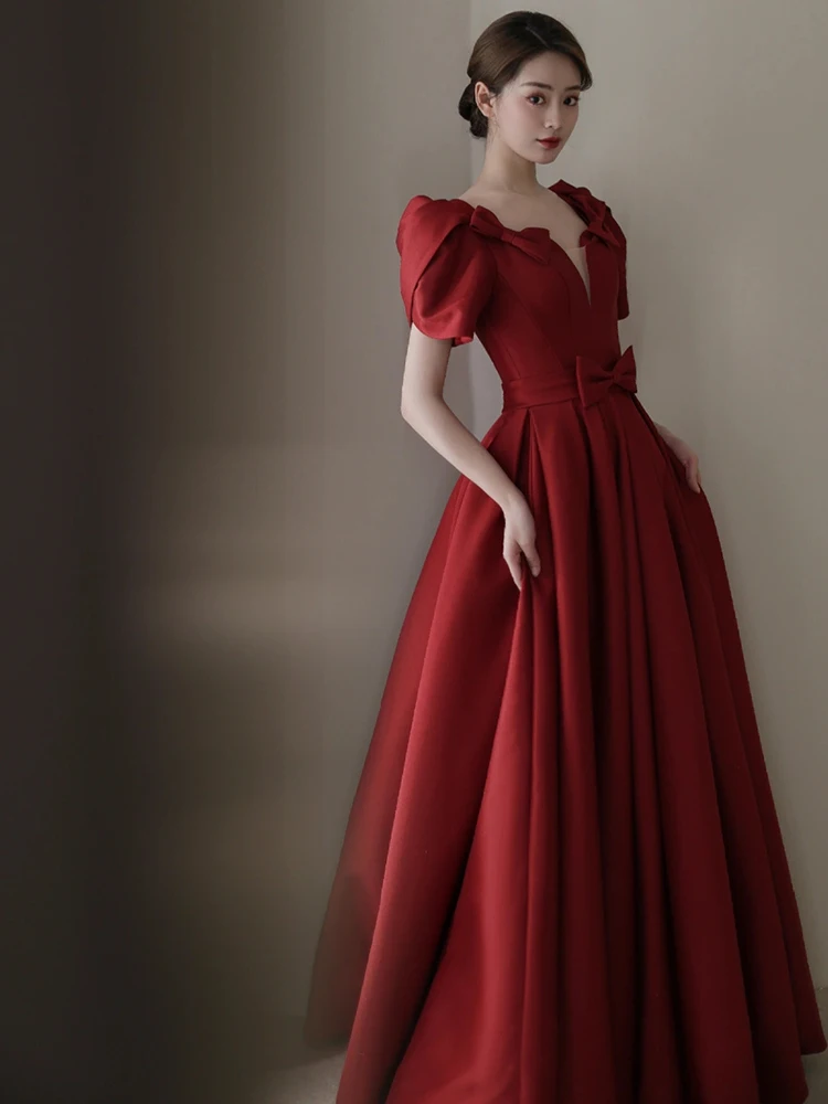 Bridal Satin Dr Wine Red Large Size Beautiful Wedding Dr Engagement Par Evening Gown Korean Sle Pure Color Long Dr
Bridal Satin Dr Wine Red Large Size Beautiful Wedding Dr Engagement Par Evening Gown Korean Sle Pure Color Long Dr