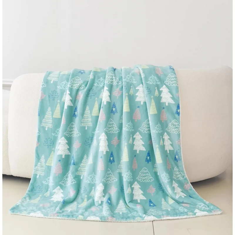 Elegant and comfortable flannel plush winter Christmas decoration blanket 60INX50IN
Elegant and comfortable flannel plush winter Christmas decoration blanket 60INX50IN