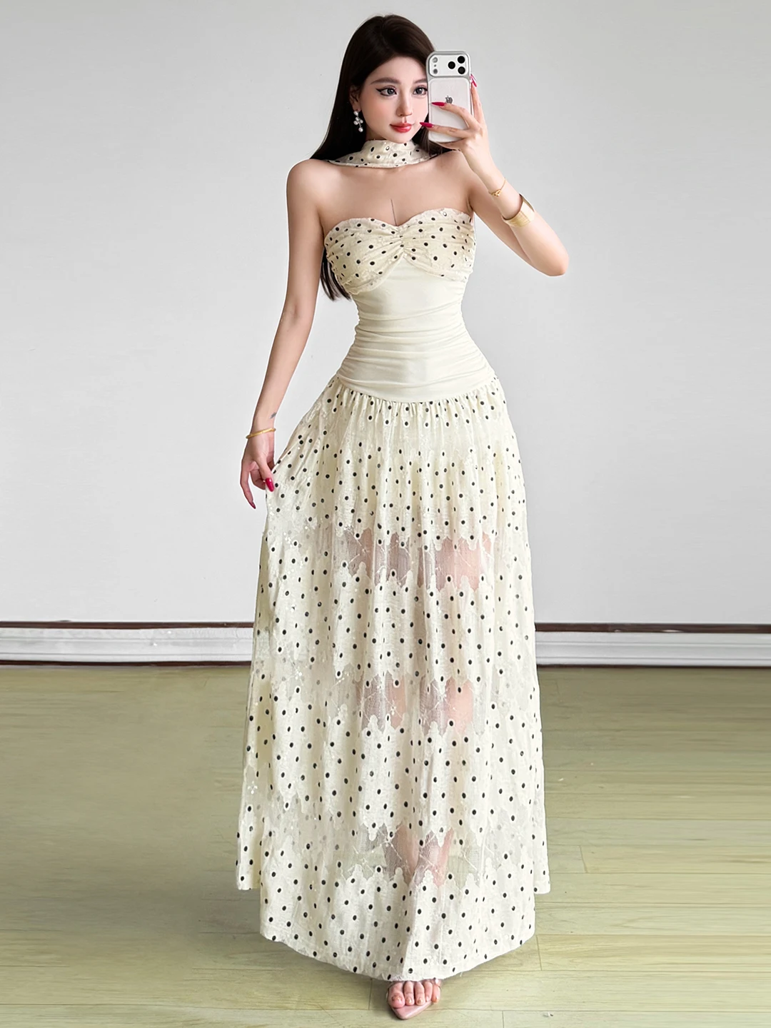 Elegant Sisjuly Polka Dot Print Mesh Splice See through Neckline Dress Women's Fashion Spring Season Sleeveless Slim Fit Style
Elegant Sisjuly Polka Dot Print Mesh Splice See through Neckline Dress Women's Fashion Spring Season Sleeveless Slim Fit Style