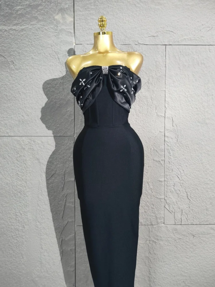 202Women's Black Strapless Maxi Dress with Sparkly Bow Accent, Great for Glam Occasions
202Women's Black Strapless Maxi Dress with Sparkly Bow Accent, Great for Glam Occasions
