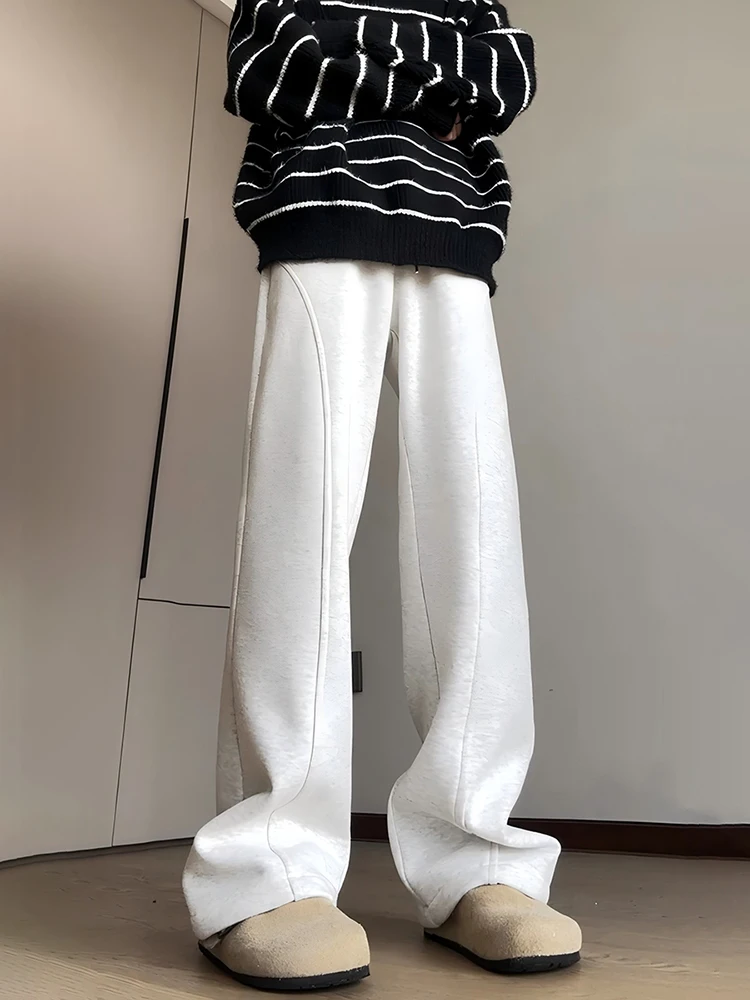 American ey Slant Cut Bend Knife Pants Men's Autumn Winter Youth Fce Slimming Flared Casual Sports Pants
American ey Slant Cut Bend Knife Pants Men's Autumn Winter Youth Fce Slimming Flared Casual Sports Pants