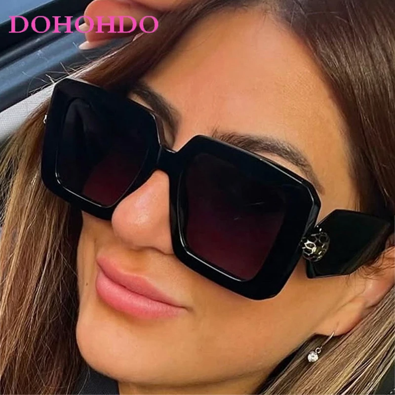 Fashion Luxury Designer Oversized Square Sunglasses Women Men Vintage Trend Street Photography Shades Female UV400 Lentes Mujer
Fashion Luxury Designer Oversized Square Sunglasses Women Men Vintage Trend Street Photography Shades Female UV400 Lentes Mujer