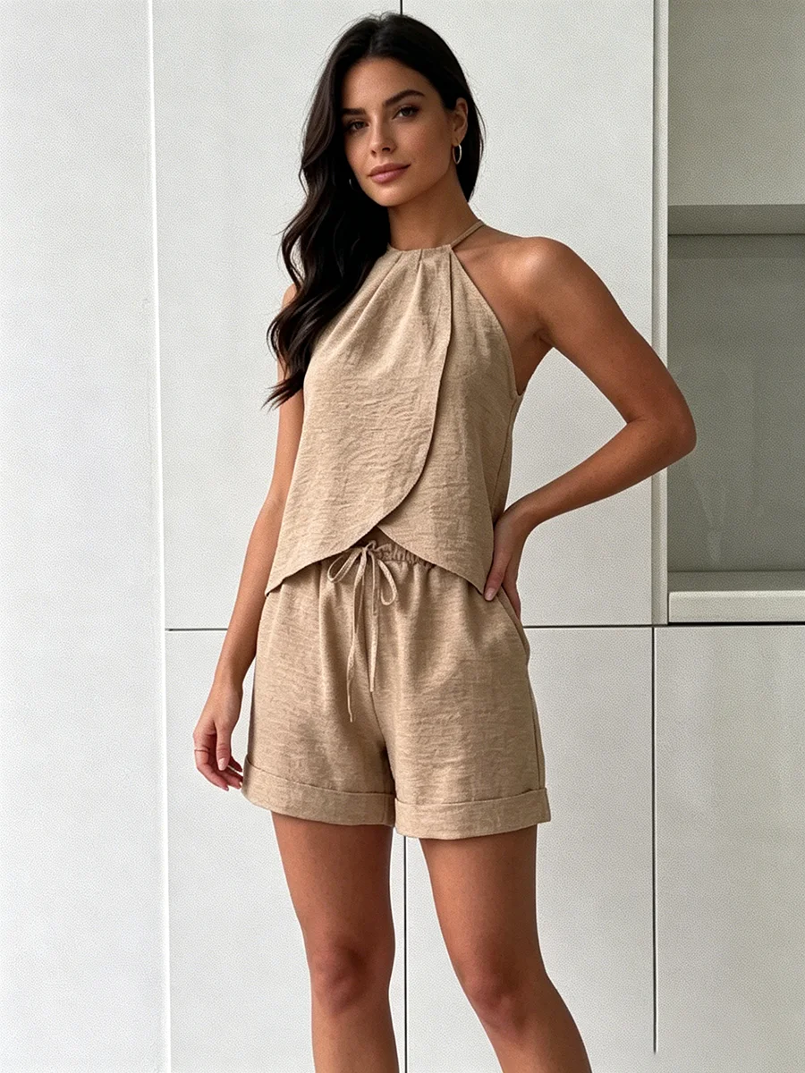LIMO halter neck sleeveless top with loose fit, matched drawstring casual shorts, soft breathable fabric for daily summer wear
LIMO halter neck sleeveless top with loose fit, matched drawstring casual shorts, soft breathable fabric for daily summer wear