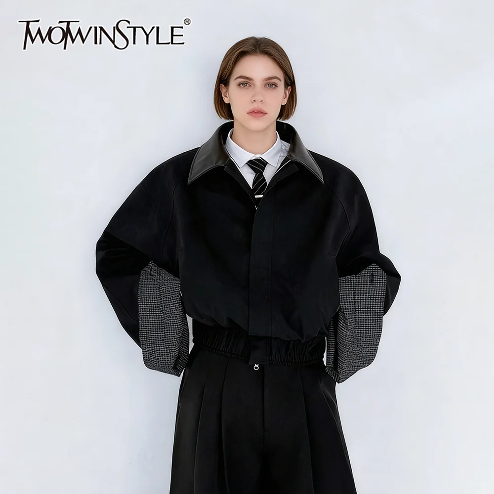 TWOTWINSTYLE Loose Spliced Zipper Basics Jackets for Women Leather Lapel Long Sleeves Patchwork Striped Fashion Jacket Female
TWOTWINSTYLE Loose Spliced Zipper Basics Jackets for Women Leather Lapel Long Sleeves Patchwork Striped Fashion Jacket Female