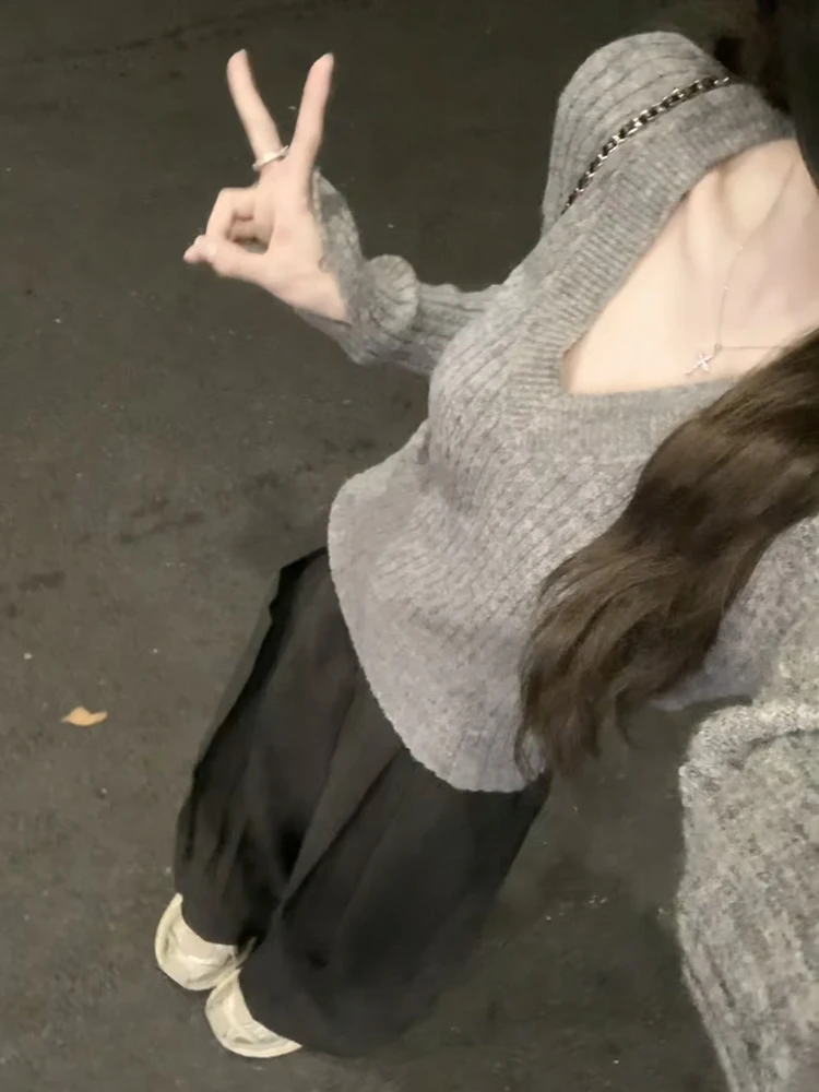 Korean Sle V-Ne Sweater Women's Slim Fit Knitted Top ay Color Base Layer irt Inner Wear Autumn New Arrival
Korean Sle V-Ne Sweater Women's Slim Fit Knitted Top ay Color Base Layer irt Inner Wear Autumn New Arrival