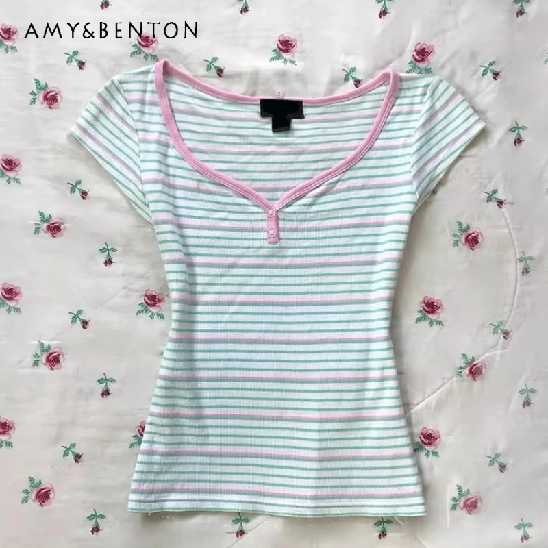 Original Design Girly Striped Short Sleeve Women's T-Shirt 2026 Spring Summer New V-Neck Slimming Sweet Versatile T-Shirt Ladies
Original Design Girly Striped Short Sleeve Women's T-Shirt 2026 Spring Summer New V-Neck Slimming Sweet Versatile T-Shirt Ladies