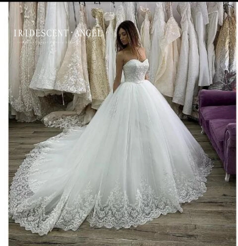 IRIDESCENT Ball Gown Sweetheart Dubai Glitter Wedding Dresses Tulle Appliques Bride Dresses For Woman Vestido Novias Lace Up
IRIDESCENT Ball Gown Sweetheart Dubai Glitter Wedding Dresses Tulle Appliques Bride Dresses For Woman Vestido Novias Lace Up