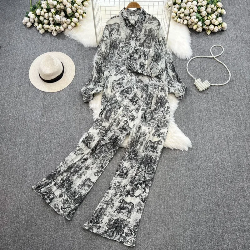 Korean Full lantern sleeve single breasted shirt+strapless+elastic waist pants loose blend print 3-piece set Spring Women's Sets
Korean Full lantern sleeve single breasted shirt+strapless+elastic waist pants loose blend print 3-piece set Spring Women's Sets