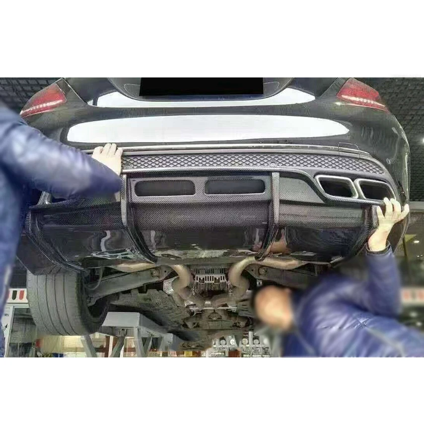 Углеродное волокно для Mercedes Benz C Class W205 C205 C63 AMG Coupe 2015 2016 2017, задний бампер, диффузор, автомобильные аксессуары 
Углеродное волокно для Mercedes Benz C Class W205 C205 C63 AMG Coupe 2015 2016 2017, задний бампер, диффузор, автомобильные аксессуары