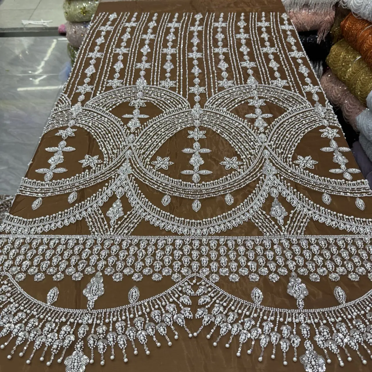 2026 Luxury Africa Groom Beaded Lace Fabric 5 Yards High Quality French Sequin Lace Fabric for Bridal Wedding Dress Sewing
2026 Luxury Africa Groom Beaded Lace Fabric 5 Yards High Quality French Sequin Lace Fabric for Bridal Wedding Dress Sewing