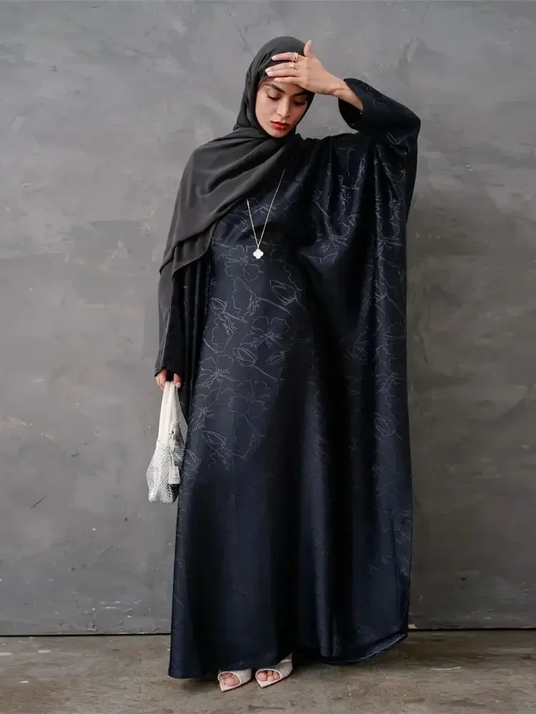 Satin Women Caftan Marocain Robe Femme Musulmane Vestidos Black Abaya Damen Dubai Muslim Kaftan African Dresses Prayer Clothes
Satin Women Caftan Marocain Robe Femme Musulmane Vestidos Black Abaya Damen Dubai Muslim Kaftan African Dresses Prayer Clothes